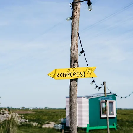 Hihahut De Zonnepost * Oud Ade